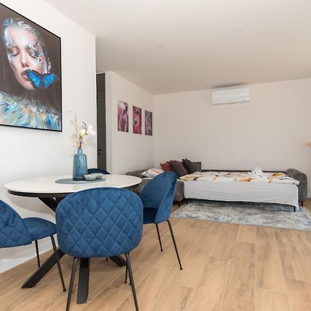 Luxury Adria Sea & City View Apartment Makarská Exteriér fotografie
