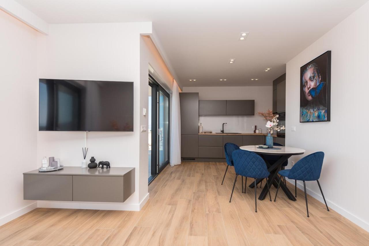 Luxury Adria Sea & City View Apartment Makarská Exteriér fotografie