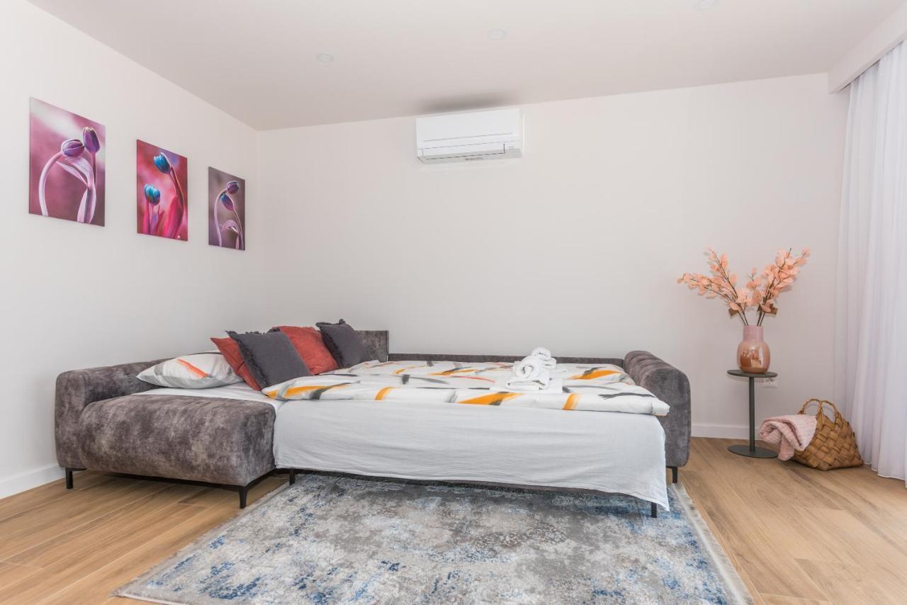 Luxury Adria Sea & City View Apartment Makarská Exteriér fotografie